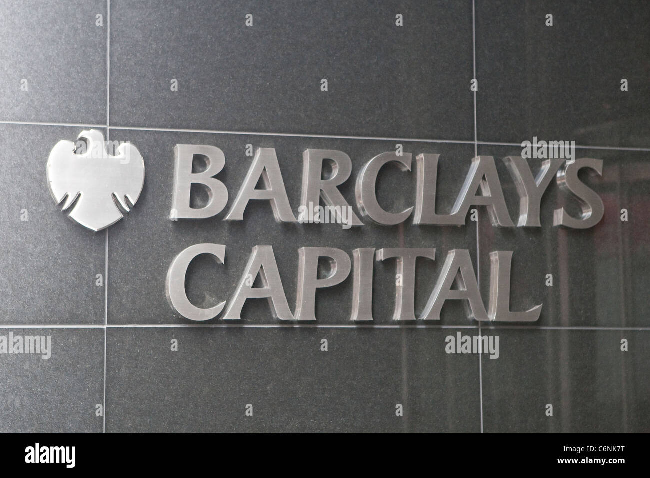 Barclays Capital ufficio è visto nella città di New York borough di Manhattan, NY, martedì 2 agosto 2011. Foto Stock