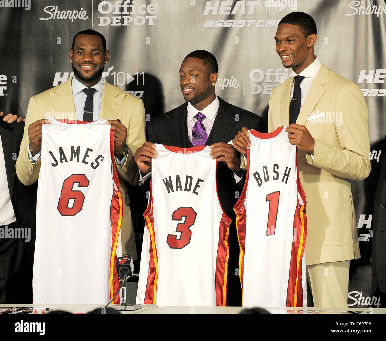 Lebron james shop e dwyane wade