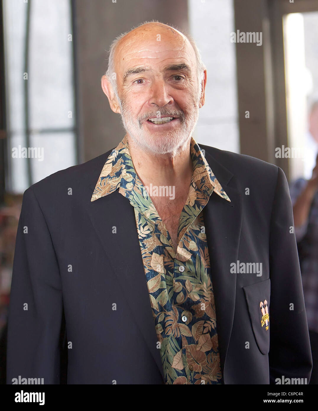 Sir Sean Connery EIFF 2010 - "l'uomo che sarebbe stato re' di screening di gala presso il Festival Theatre - Arrivi Edimburgo, Scozia Foto Stock