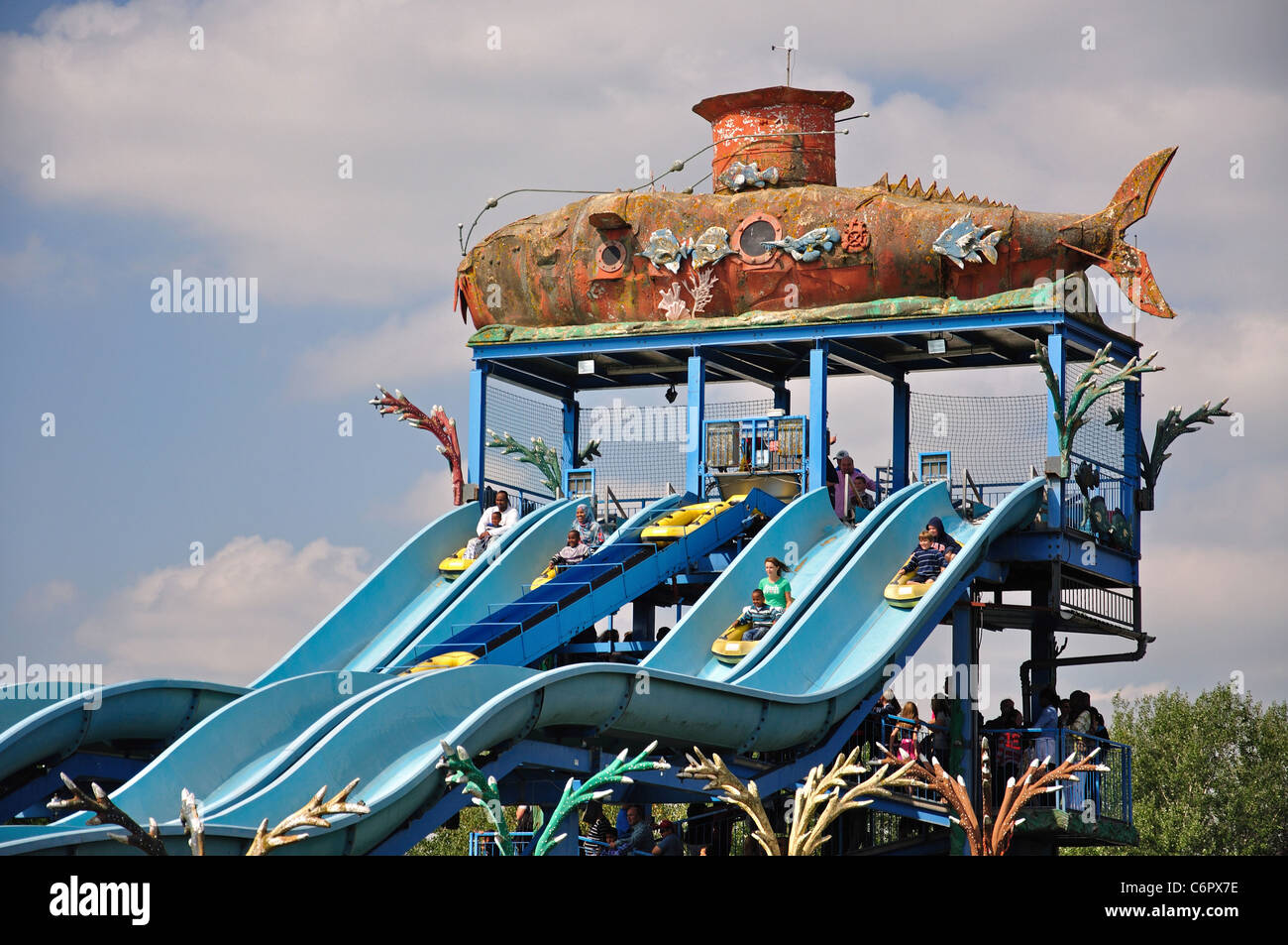 'Profondità carica' ride, Thorpe Park Theme Park, Chertsey, Surrey, England, Regno Unito Foto Stock