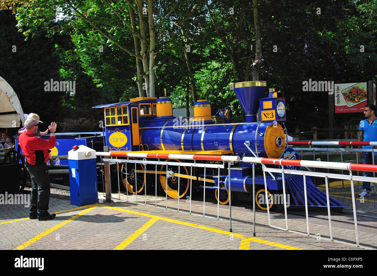 Canada Creek Railway, Thorpe Park Theme Park, Chertsey, Surrey, England, Regno Unito Foto Stock