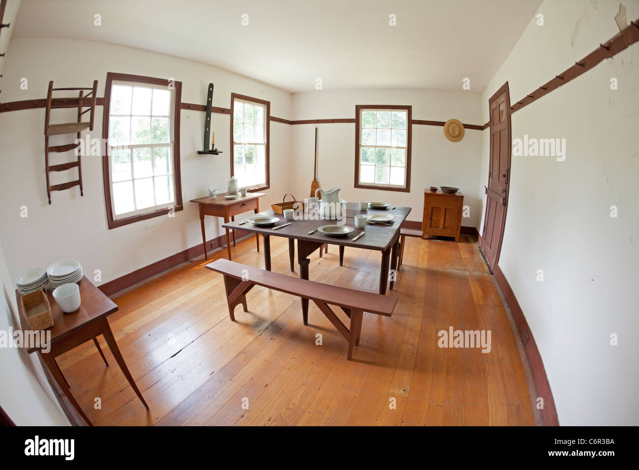 La sala da pranzo interna in un agitatore home Foto Stock