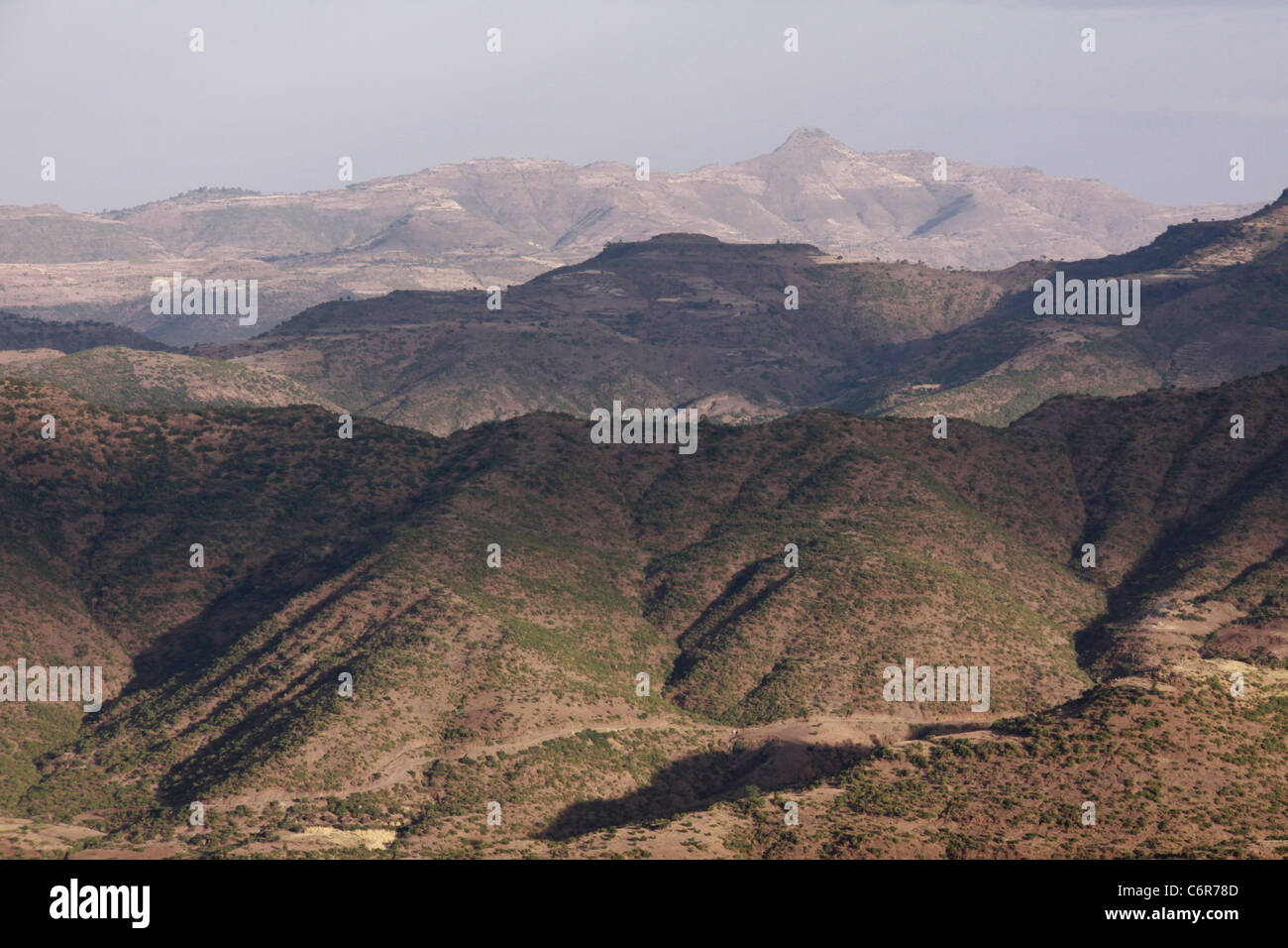 Lalibela paesaggio con una vista sulle catene montuose Foto Stock