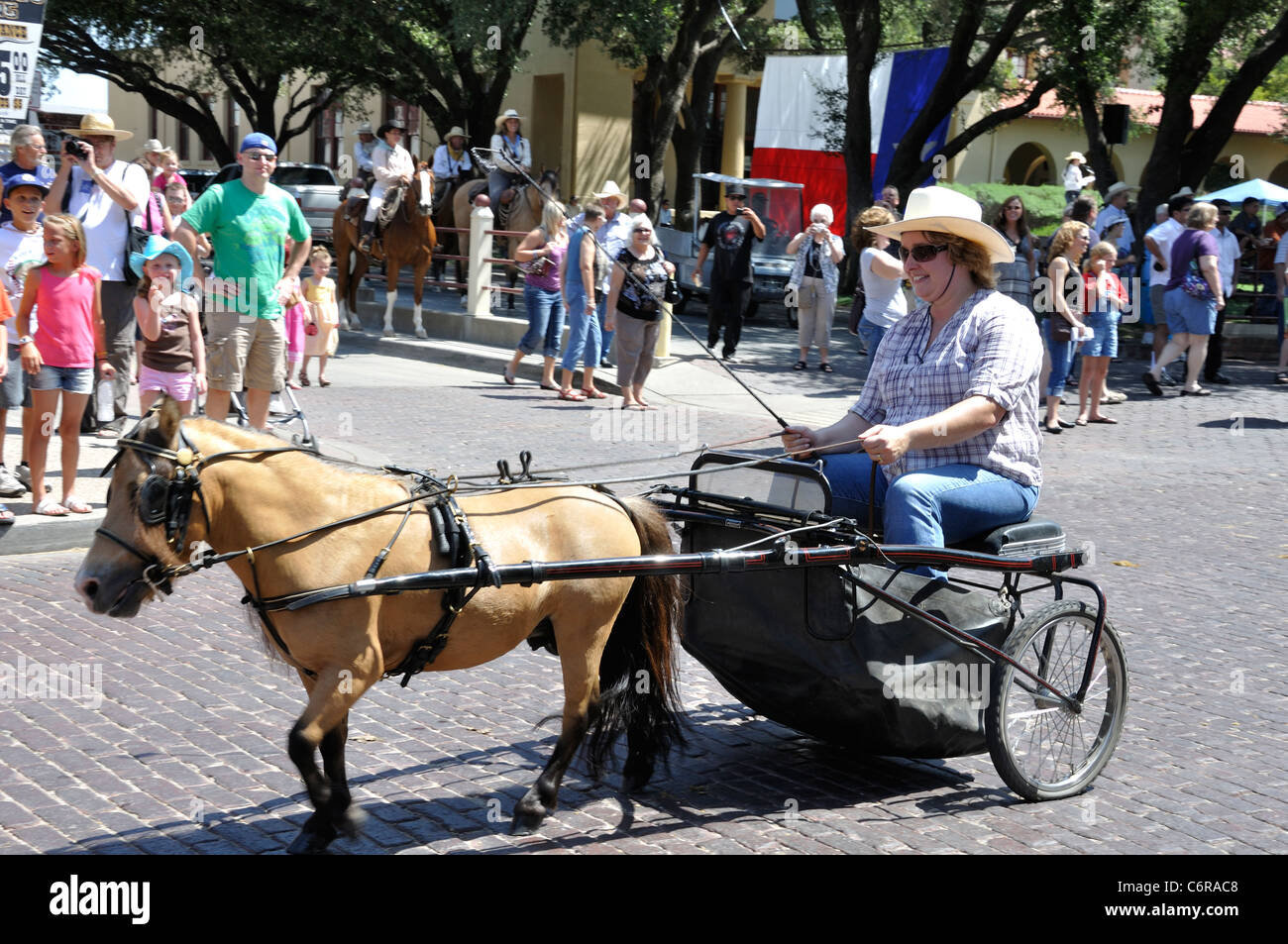 Parade, Giornata nazionale del cowboy americano, cowboy annuale festival, Stockyards, Fort Worth, Texas, Stati Uniti d'America Foto Stock