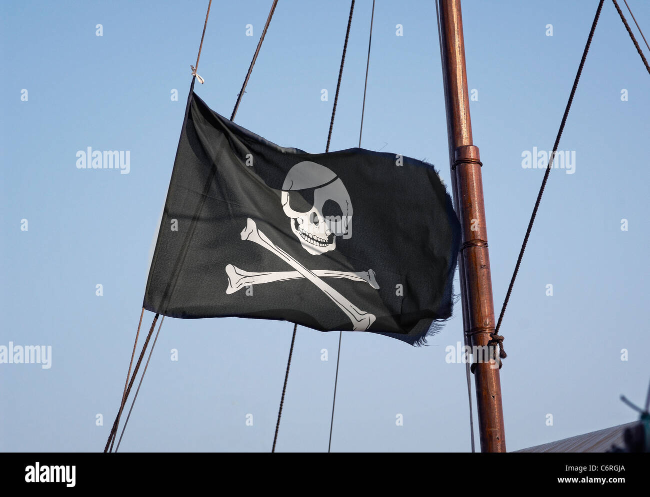 Nero Bandiera Pirata Jolly Roger Con Teschio E Ossa Croce Simbolo - 8