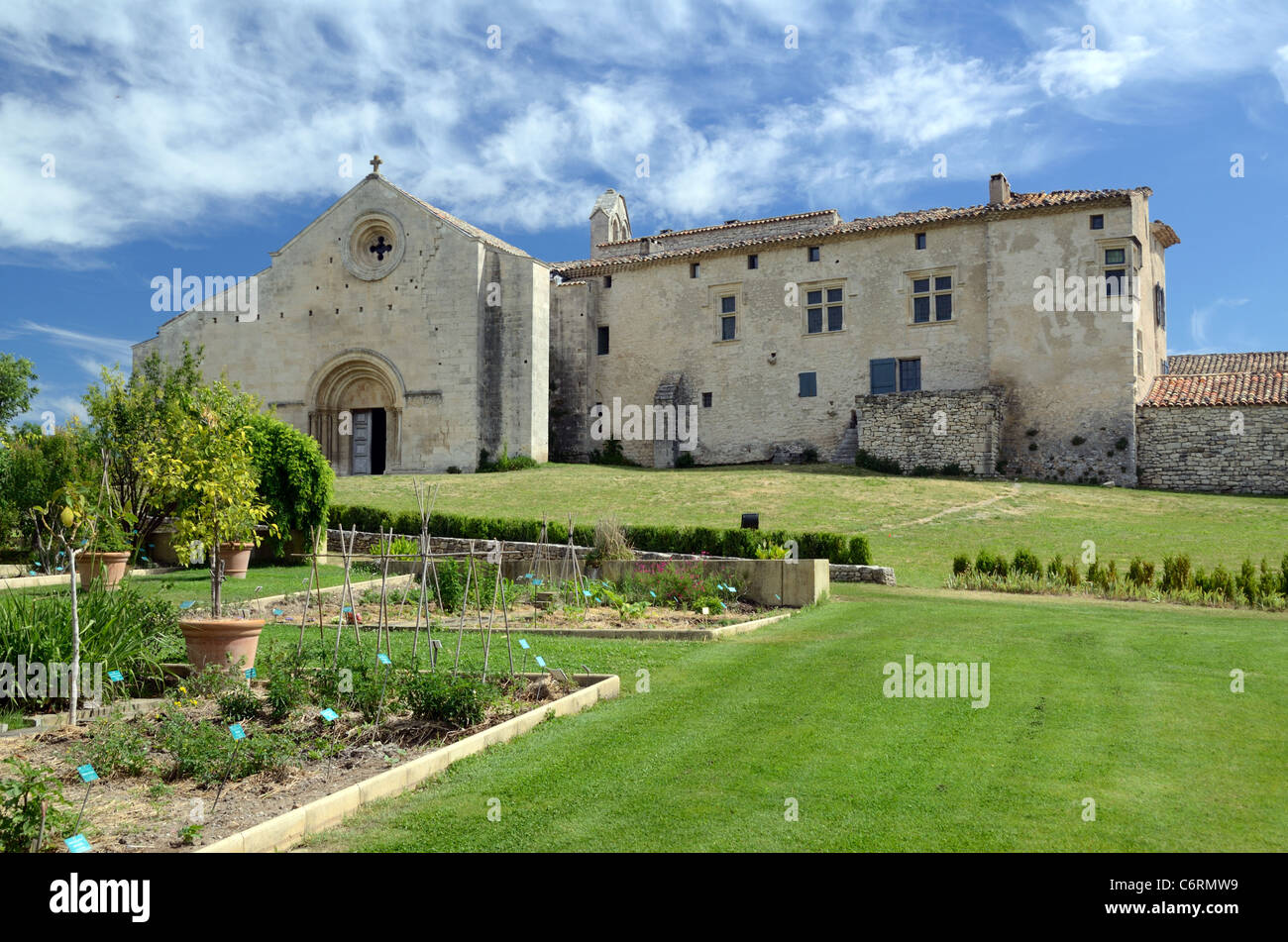 Priorato di Salagon, Abbazia o convento (c12th) & Etnobotanico o Giardino Botanico, Mane, Provenza, Francia Foto Stock