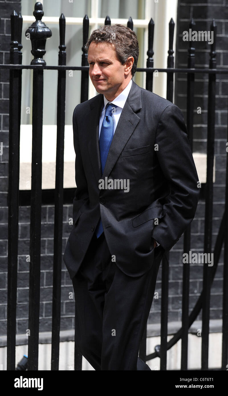 Noi Segretario del Tesoro Timothy Geithner arriva a Downing Street. Londra, Inghilterra - 26.05.10 Foto Stock