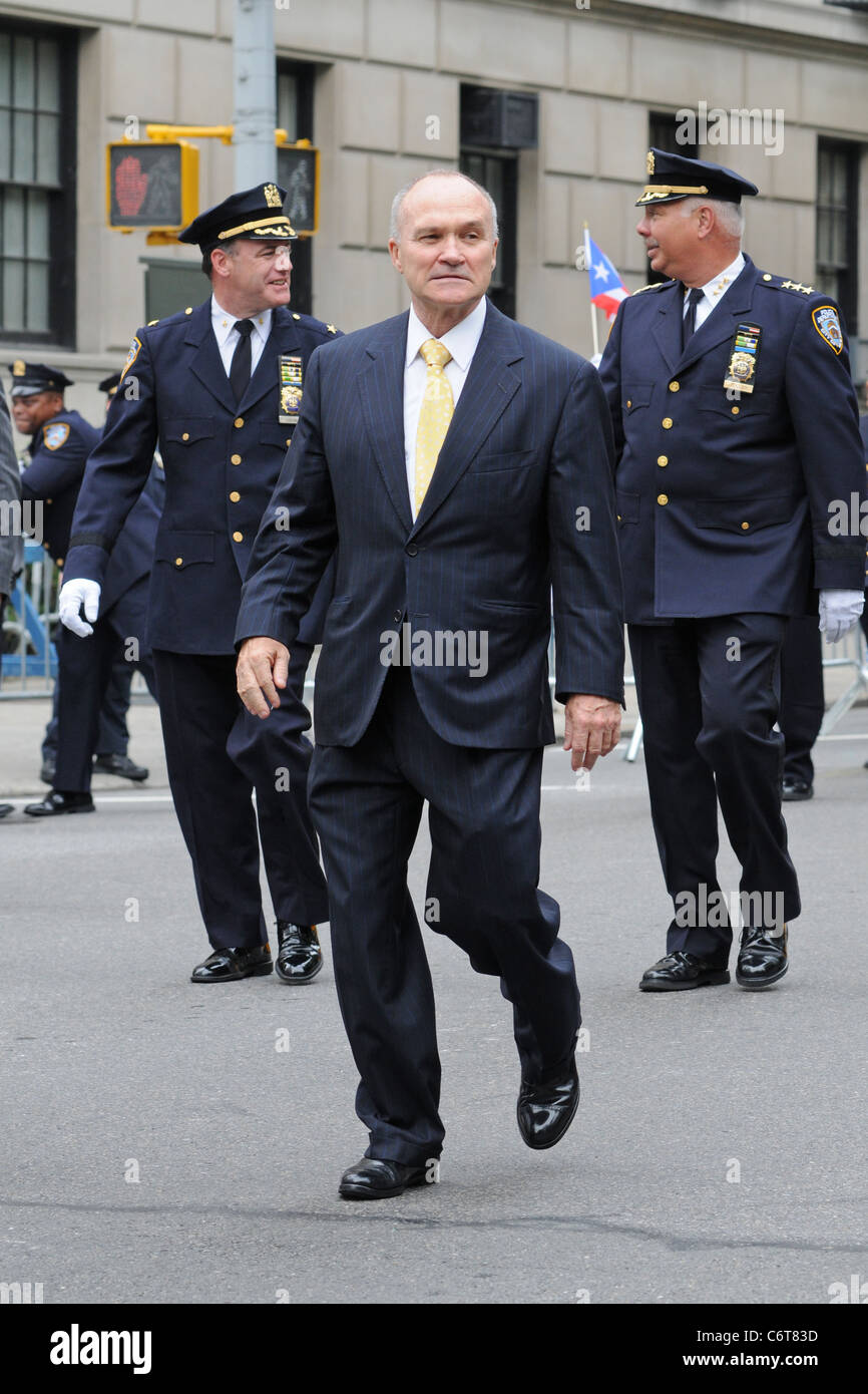 Raymond Kelly 53rd annuale di Puerto Rican Day Parade New York City, Stati Uniti d'America - 13.06.10 Ivan Nikolov Foto Stock