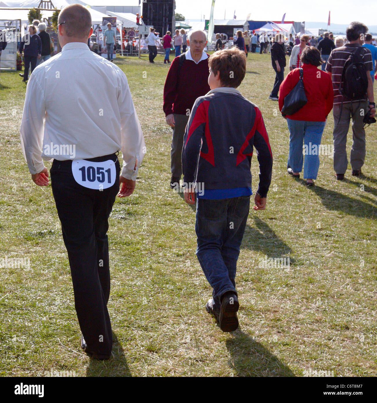 I concorrenti in una competizione di bestiame presso la contea di Bucks Show 2011 Foto Stock