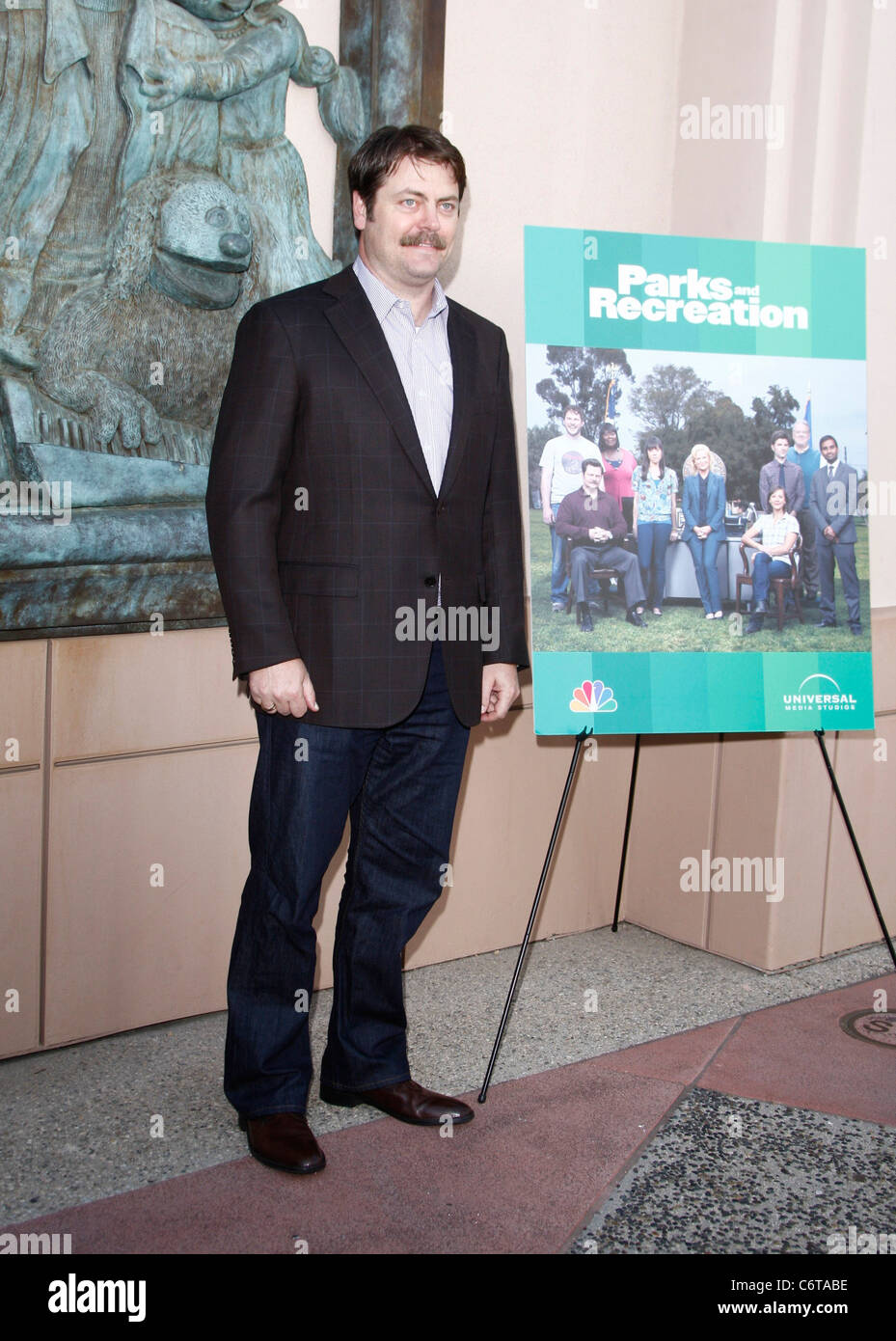 Nick Offerman " Parchi e Ricreazione' proiezione a Leonard H. Goldenson Theatre di North Hollywood - arrivi a Los Angeles, Foto Stock
