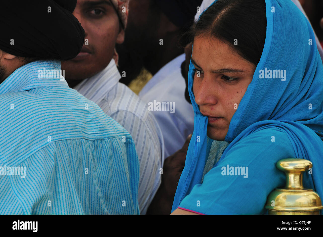 Tempio d'oro, il più sacro tempio sikh di Amritsar. Foto Stock