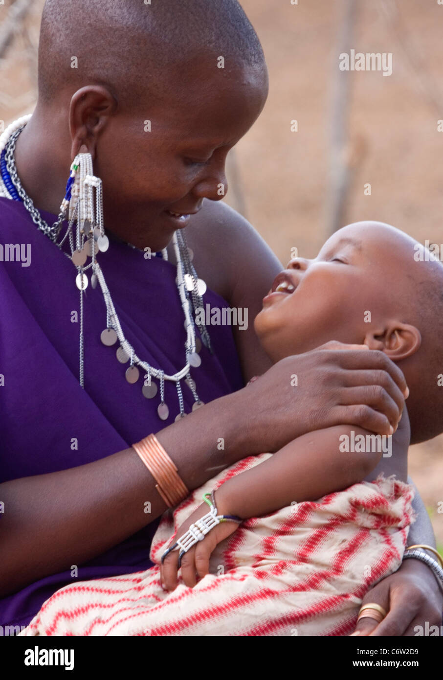 Maasai di madre e bambino Foto Stock
