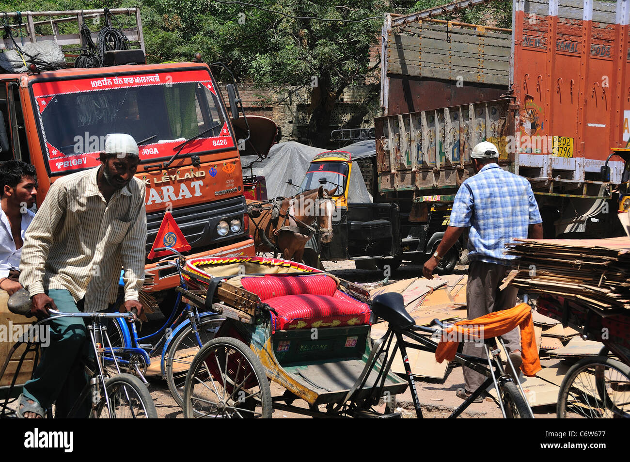 Ogni giorno la vita per strada. Foto Stock