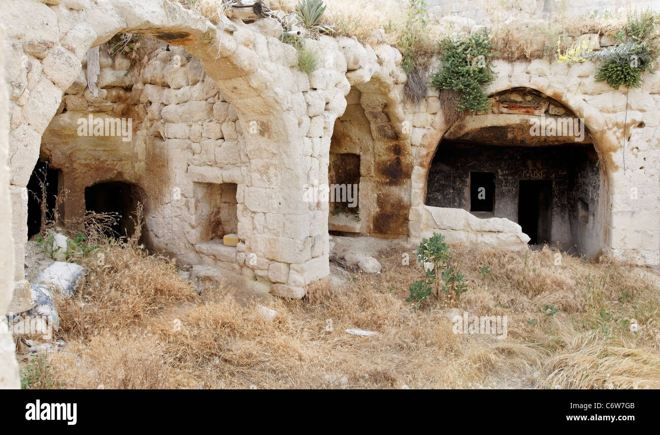 Cappadocia grotte area comunitaria per la vita del paese durante l'epoca romana, ora scartate, abbandonata in rovina, paesaggio, spazio di copia Foto Stock