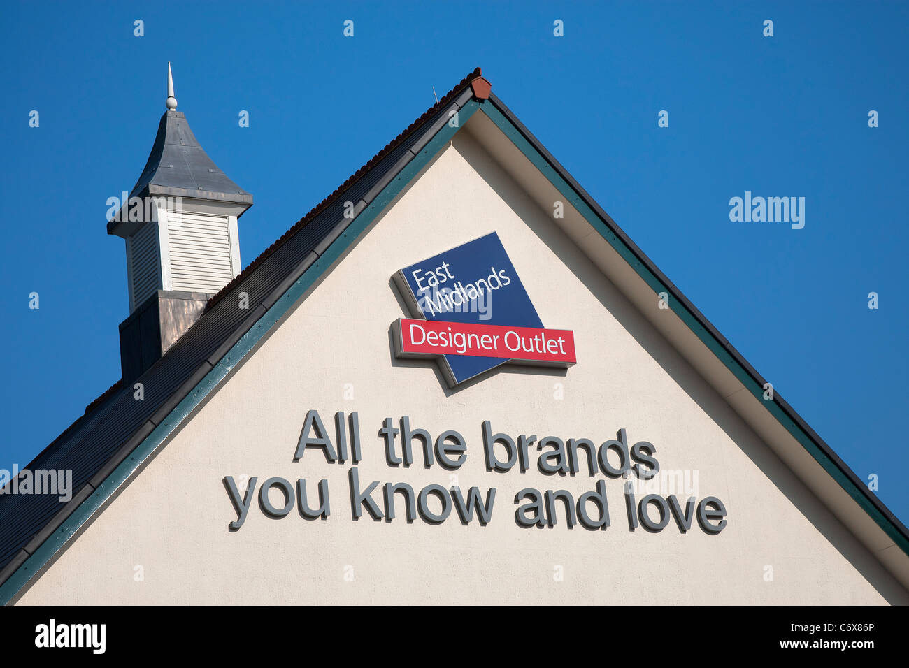 East Midlands Designer Outlet Shopping Centre, Pinxton, South Normanton, Mansfield, Debyshire, REGNO UNITO Foto Stock