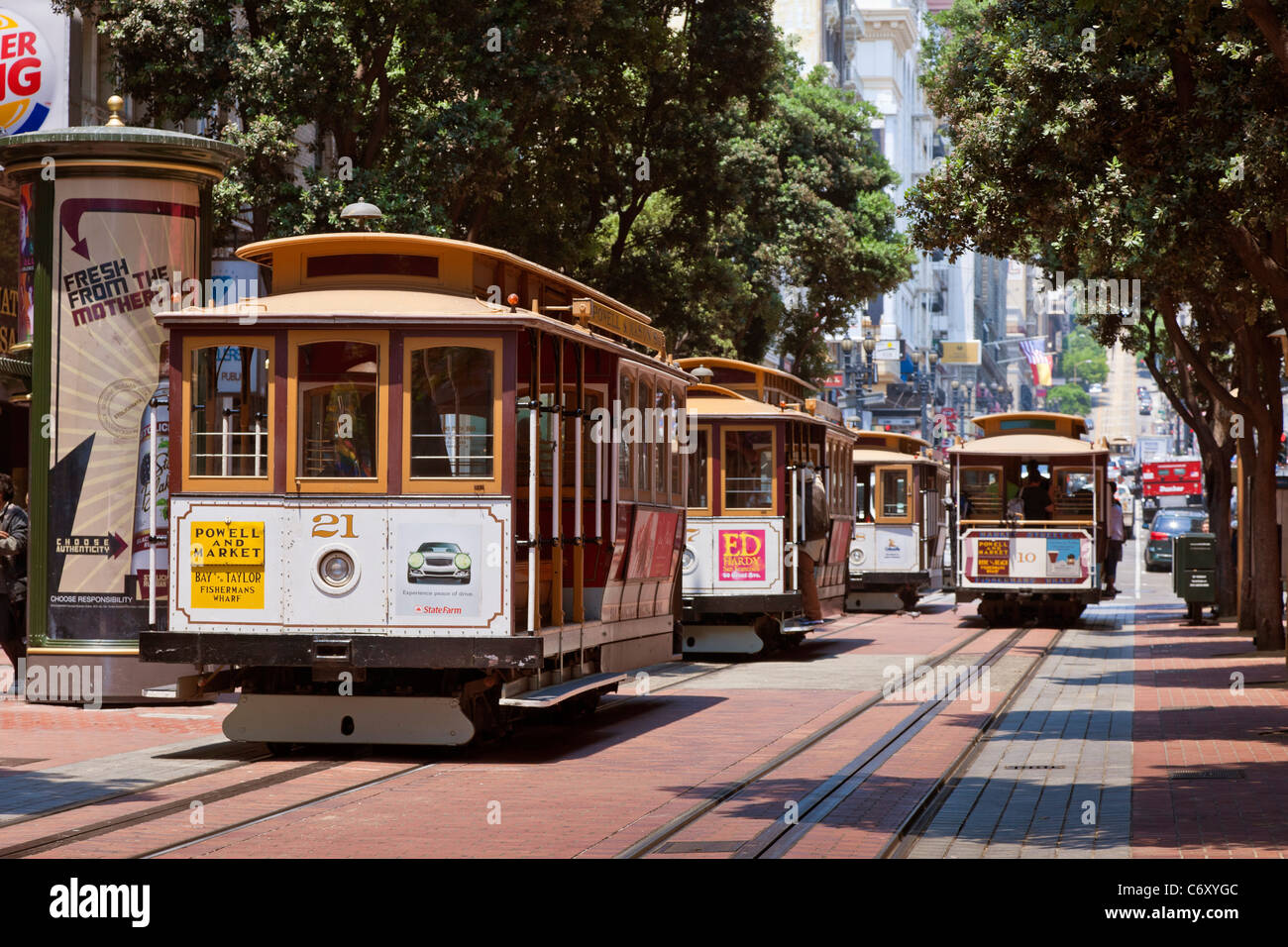 Funivie su Powell Street vicino alla giunzione con il Market Street, San Francisco, California, Stati Uniti d'America. JMH5215 Foto Stock