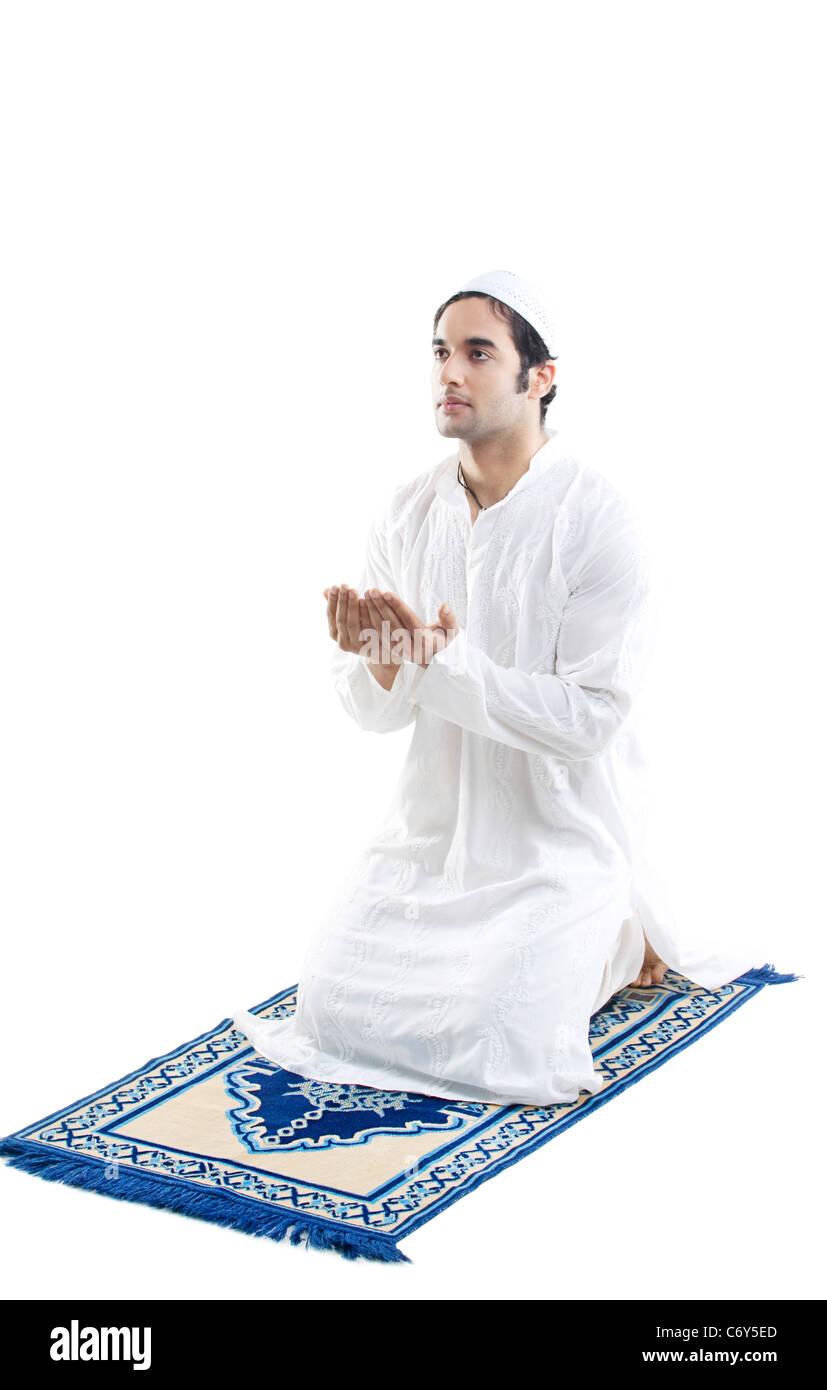 Uomo musulmano facendo Namaaz Foto Stock