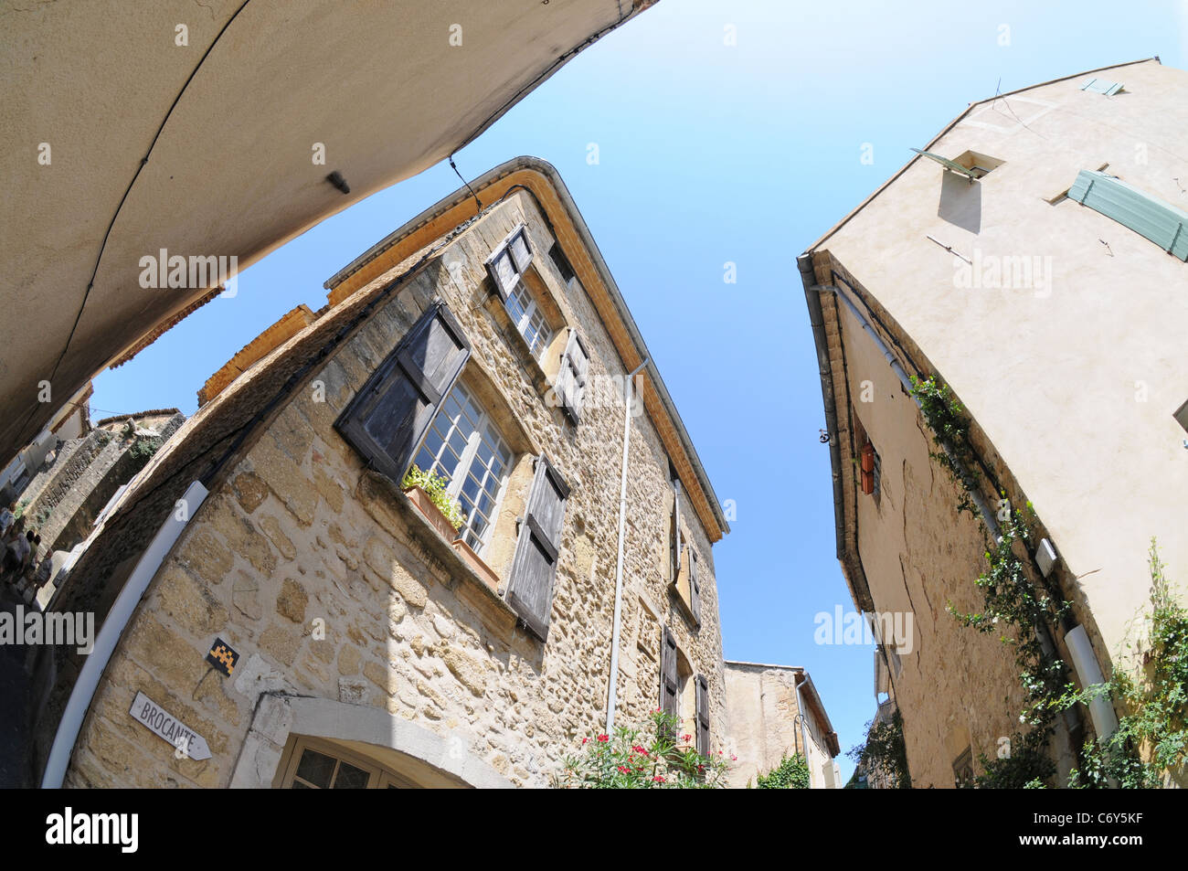 Old tenement case in Lourmarin, dipartimento di Vaucluse in Provenza, Francia Foto Stock