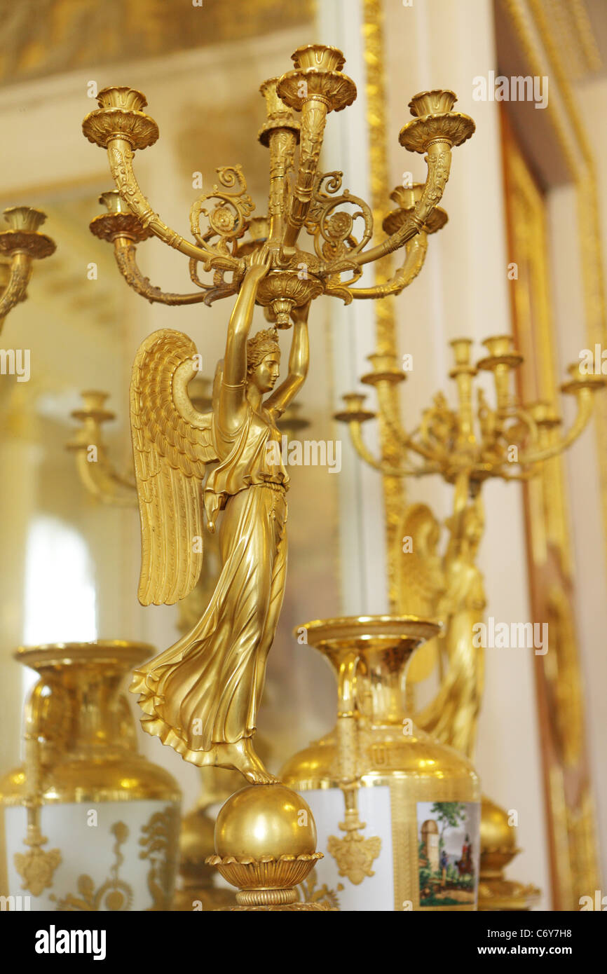 Lampadario dall'esposizione del Museo Russo di San Pietroburgo, Russia Foto Stock