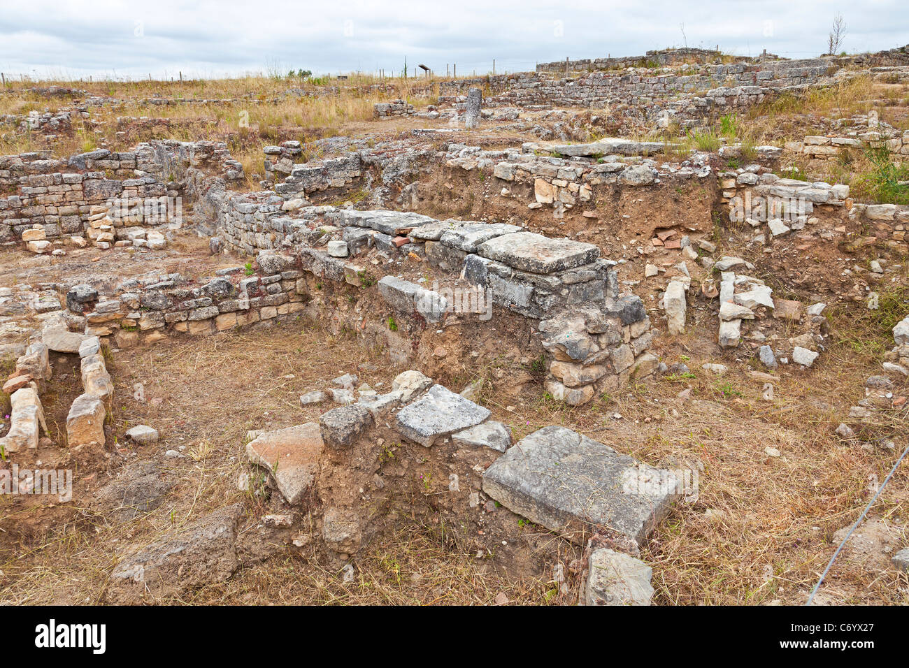 Basilica le rovine di Conimbriga, romane meglio conservate rovine della città in Portogallo. Foto Stock