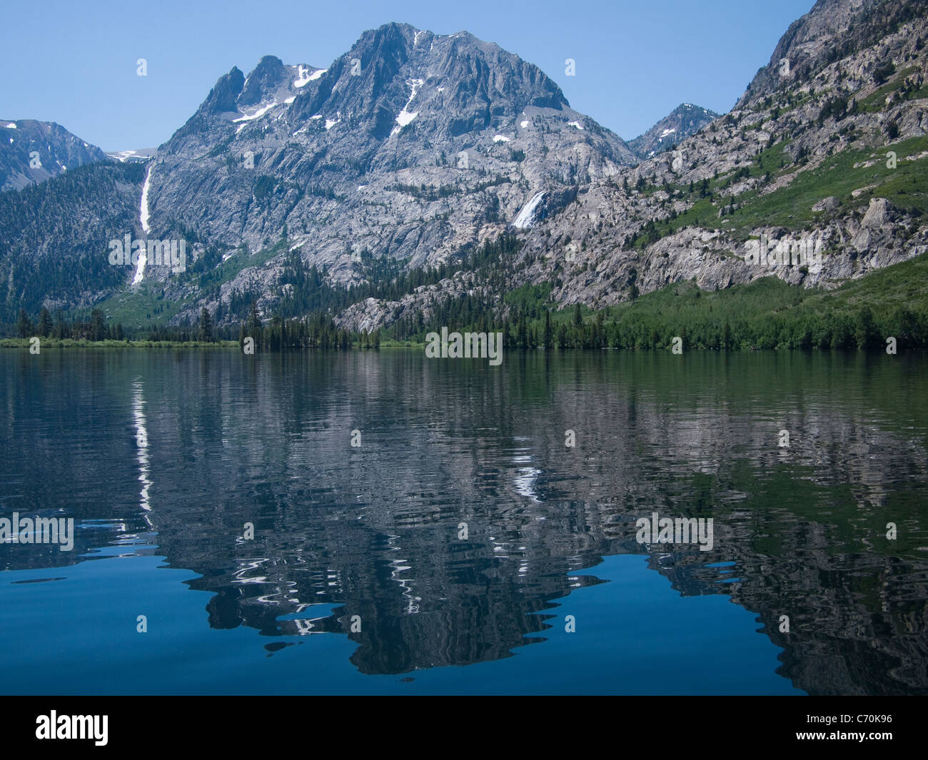 Lago d'argento e Carson picco, Giugno Lago di Loop, California Foto Stock