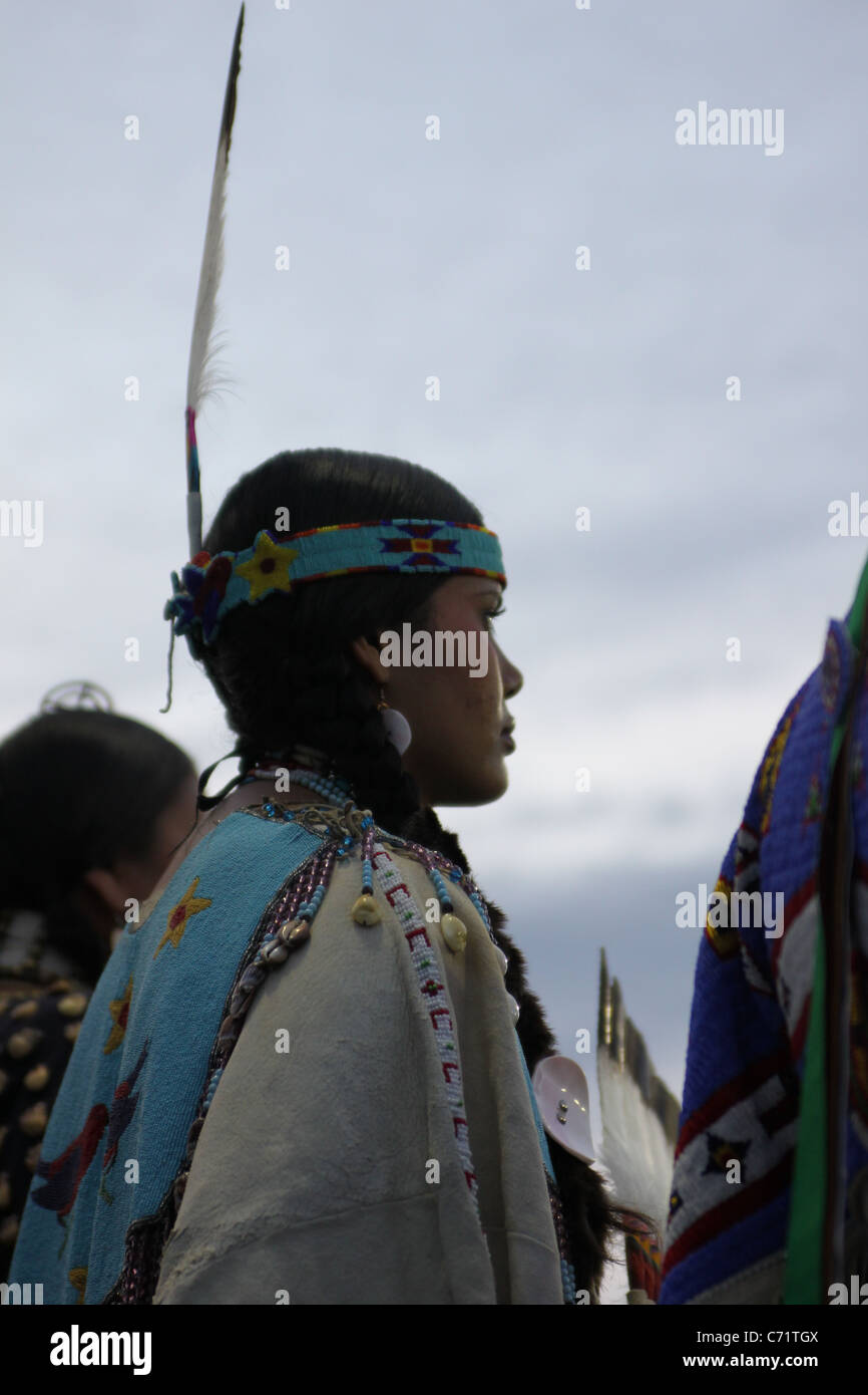 Shakopee Mdewakanton Sioux Comunità Wacipi Pow Wow, Native American dance festival - Ritratto di Native American ballerina Foto Stock
