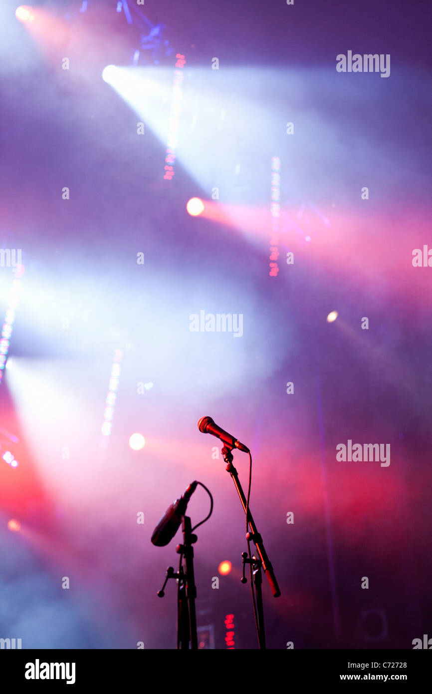 Canada,Quebec,di Montreal, Montreal Jazz Festival, microfoni e luci da palco Foto Stock