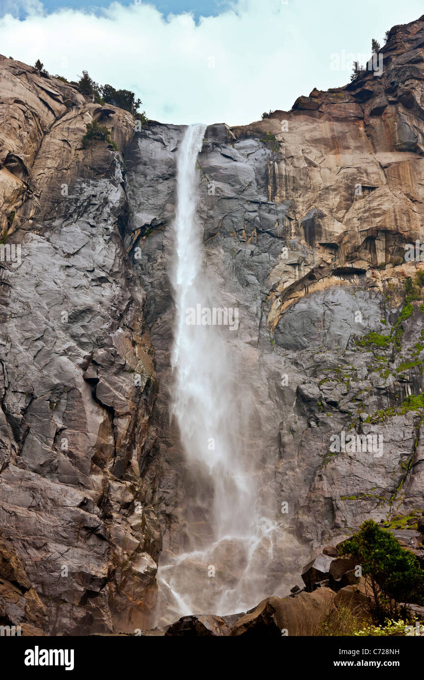 Bridalveil Falls cascata, Yosemite National Park, Stati Uniti d'America. JMH5262 Foto Stock