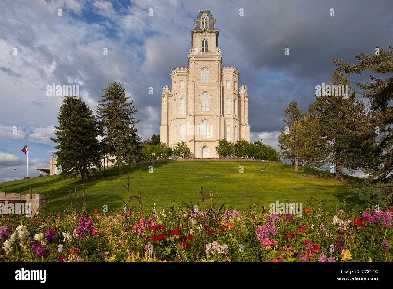 LDS mormone tempio sulla collina a manti Tempio. Edificio storico. La religione cristiana. Chiesa di Gesù Cristo dei Santi Latter-Day. Foto Stock