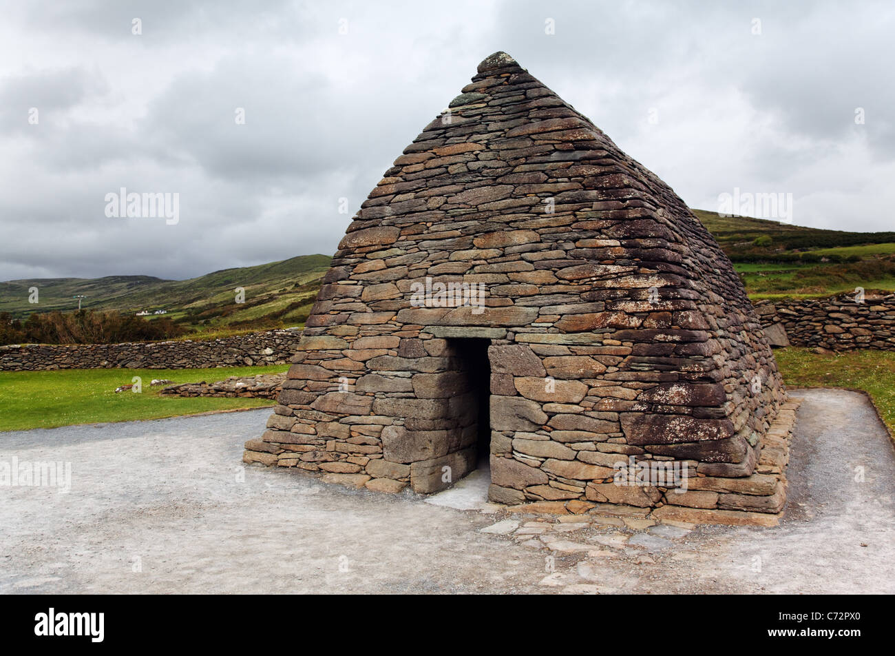 Il Gallarus Oratorio, la penisola di Dingle, nella contea di Kerry, Repubblica di Irlanda Foto Stock