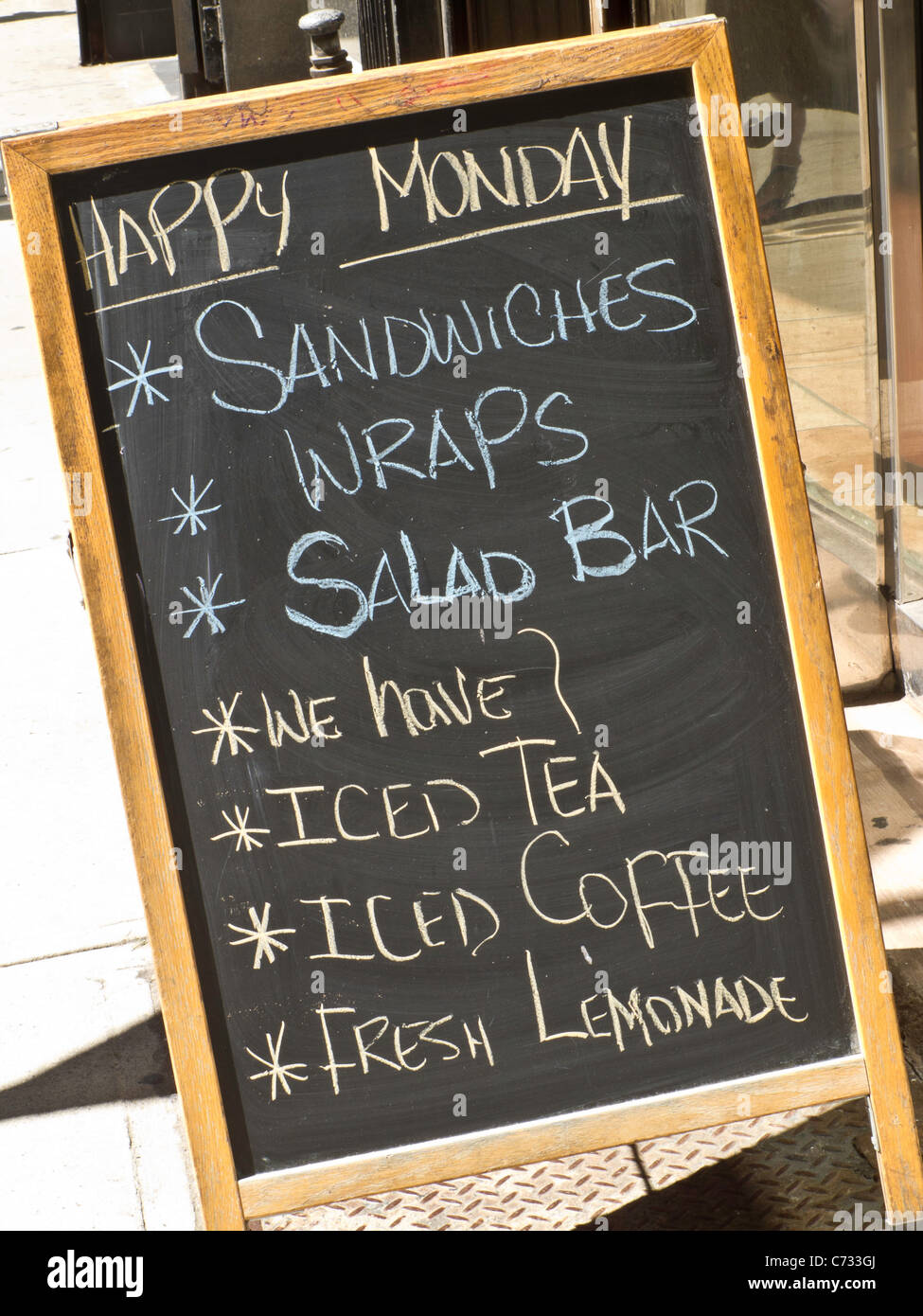 Marciapiede Menu Lavagna, NYC Foto Stock