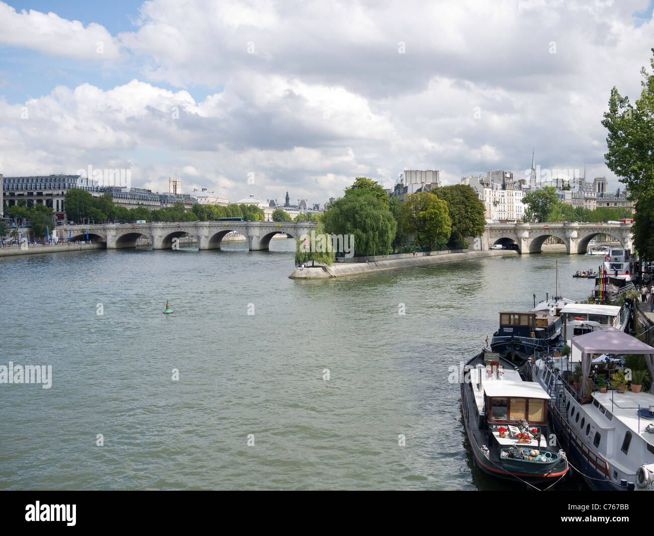 Il fiume Senna a Parigi Francia Foto Stock