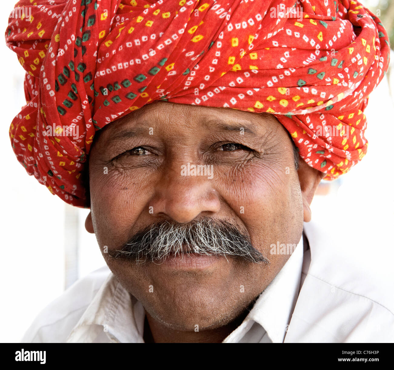 Indian uomo che indossa turbante Pushkar Rajasthan in India Foto Stock