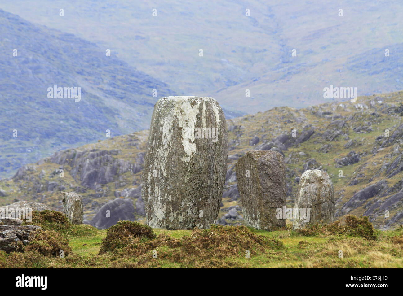 Il Cashakeelty Stone Circle & pietra allineamento, la penisola di Beara, Co Kerry, Rep di Irlanda Foto Stock
