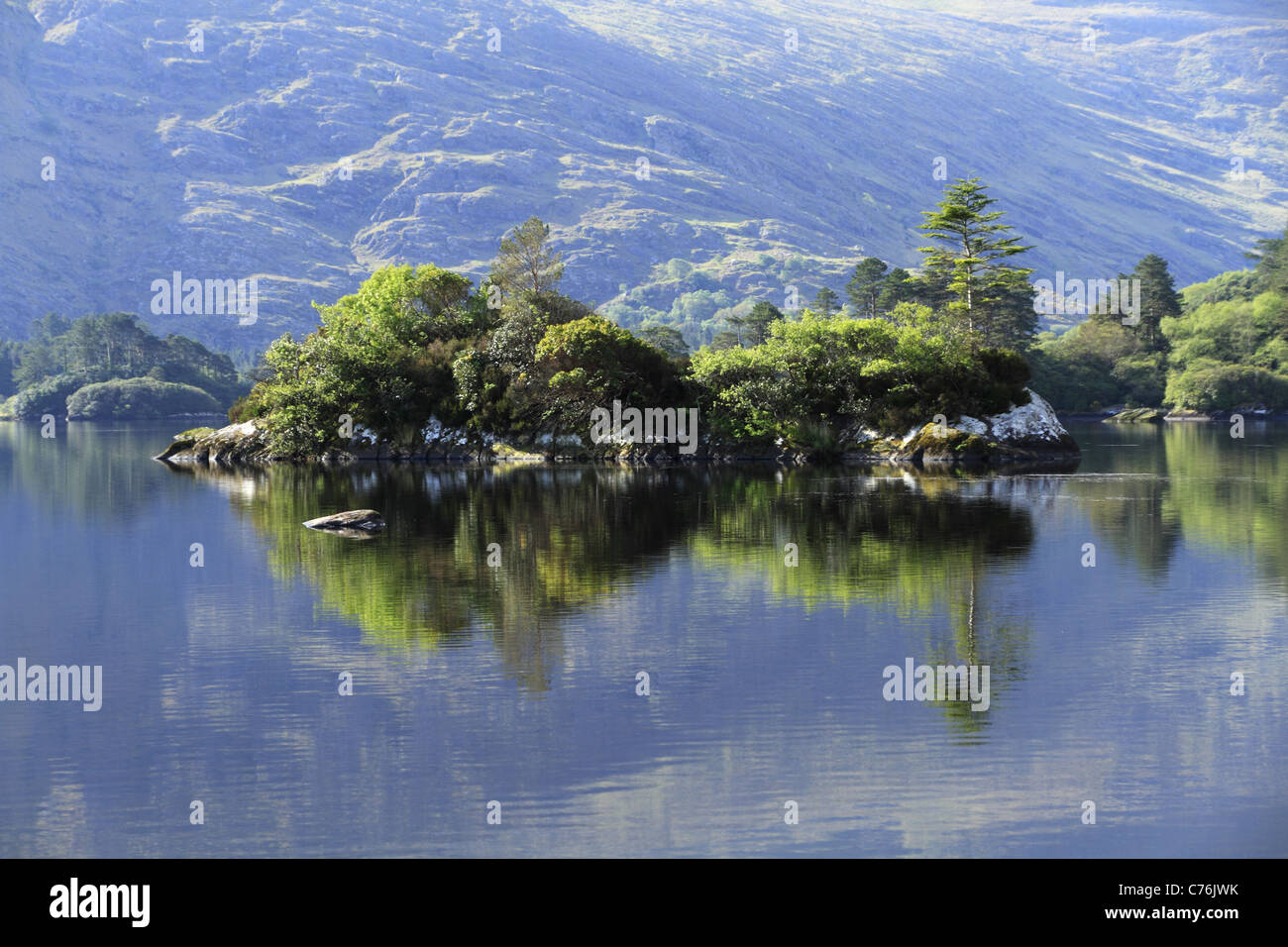 Scenic Glanmore lago sulla penisola di Beara, Co Kerry, Rep dell'Irlanda. Foto Stock