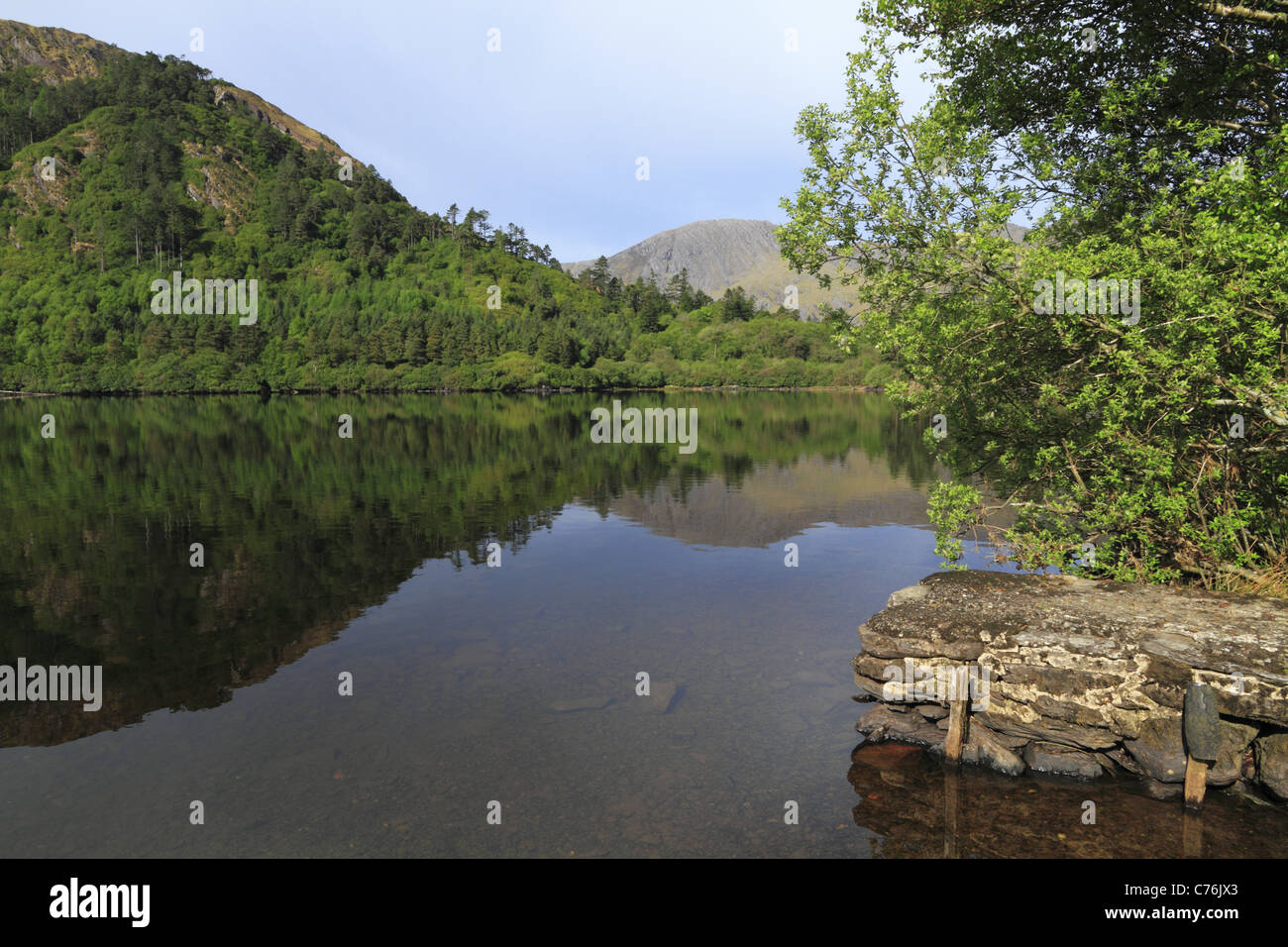 Scenic Glanmore lago sulla penisola di Beara, Co Kerry, Rep dell'Irlanda. Foto Stock