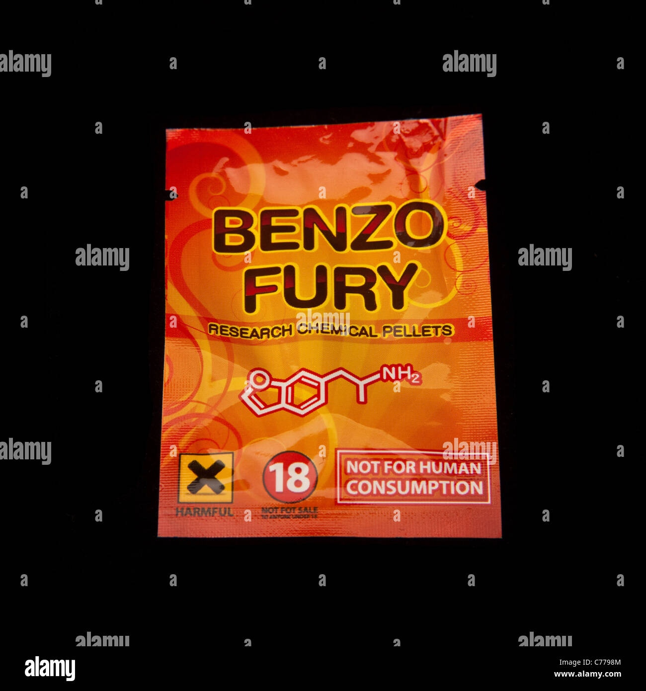 Pacchetto di Benzo Fury, 6-APDB è un legale alta o " Ricerca " chimiche con effetti simili alla droga illegale di MDMA e ecstasy. Foto Stock