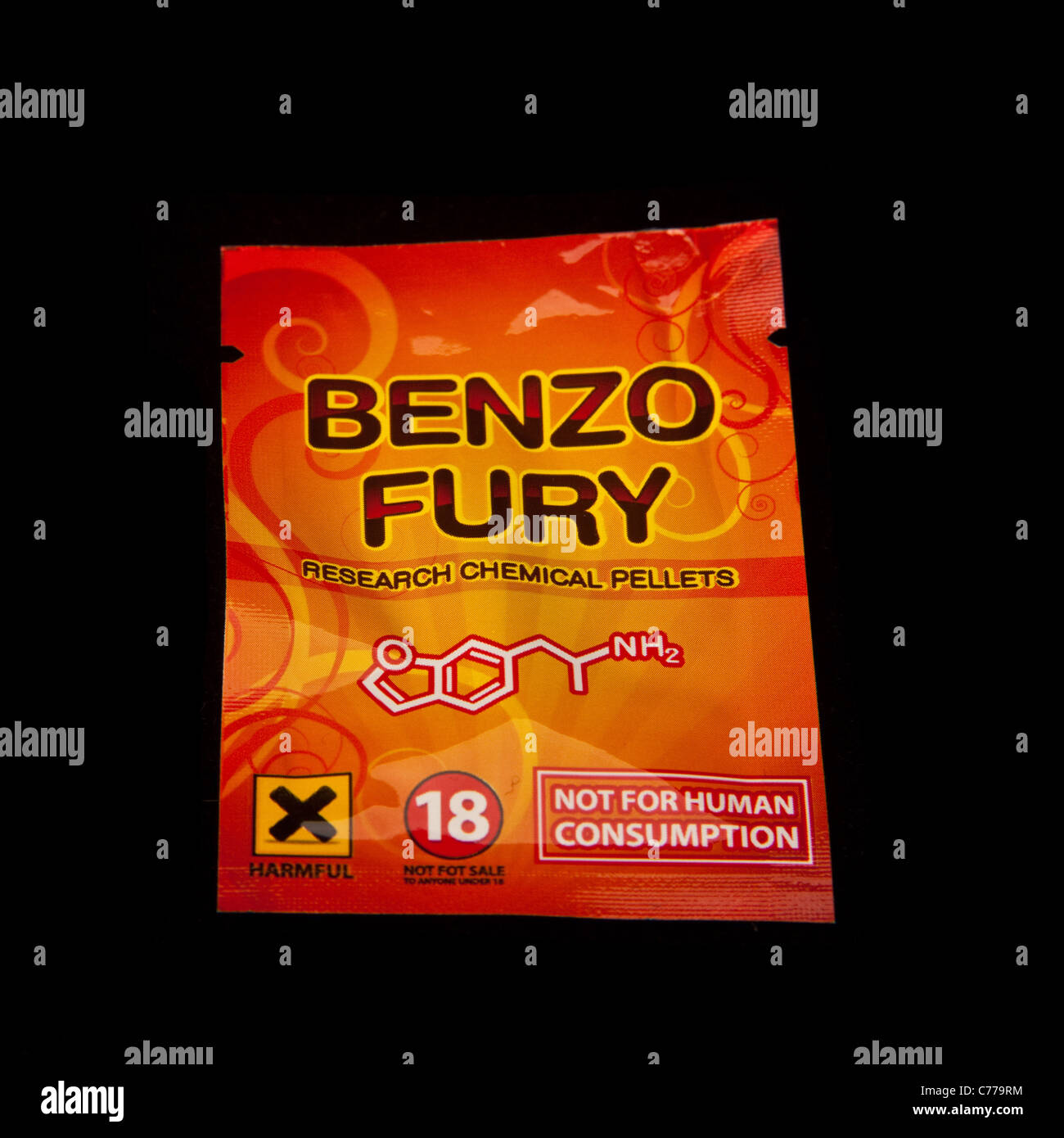 Pacchetto di Benzo Fury, 6-APDB è un legale alta o " Ricerca " chimiche con effetti simili alla droga illegale di MDMA e ecstasy. Foto Stock