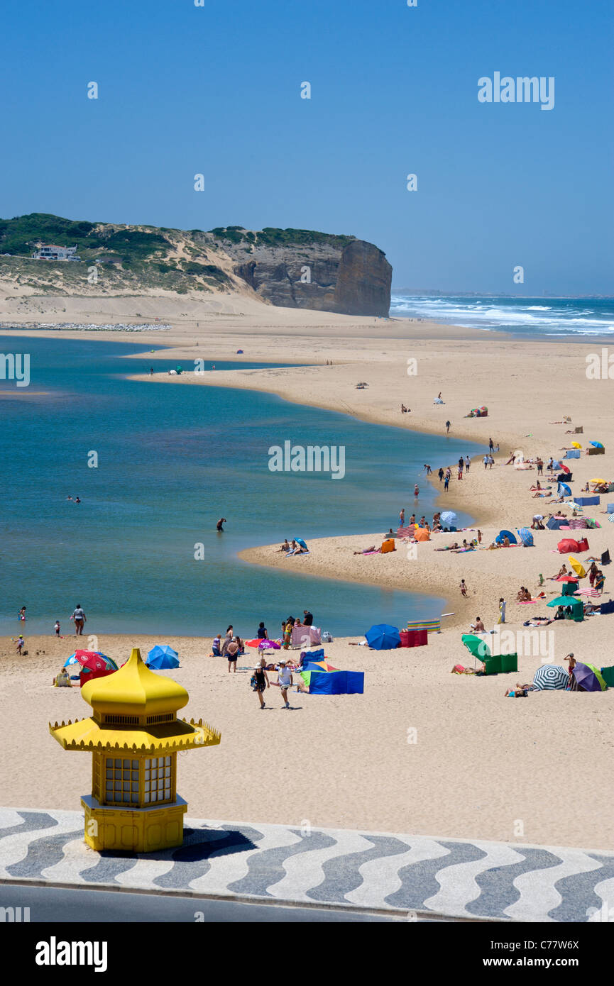 Il Portogallo, la Costa Da Prata, di Foz do Arelho Spiaggia e laguna Foto Stock