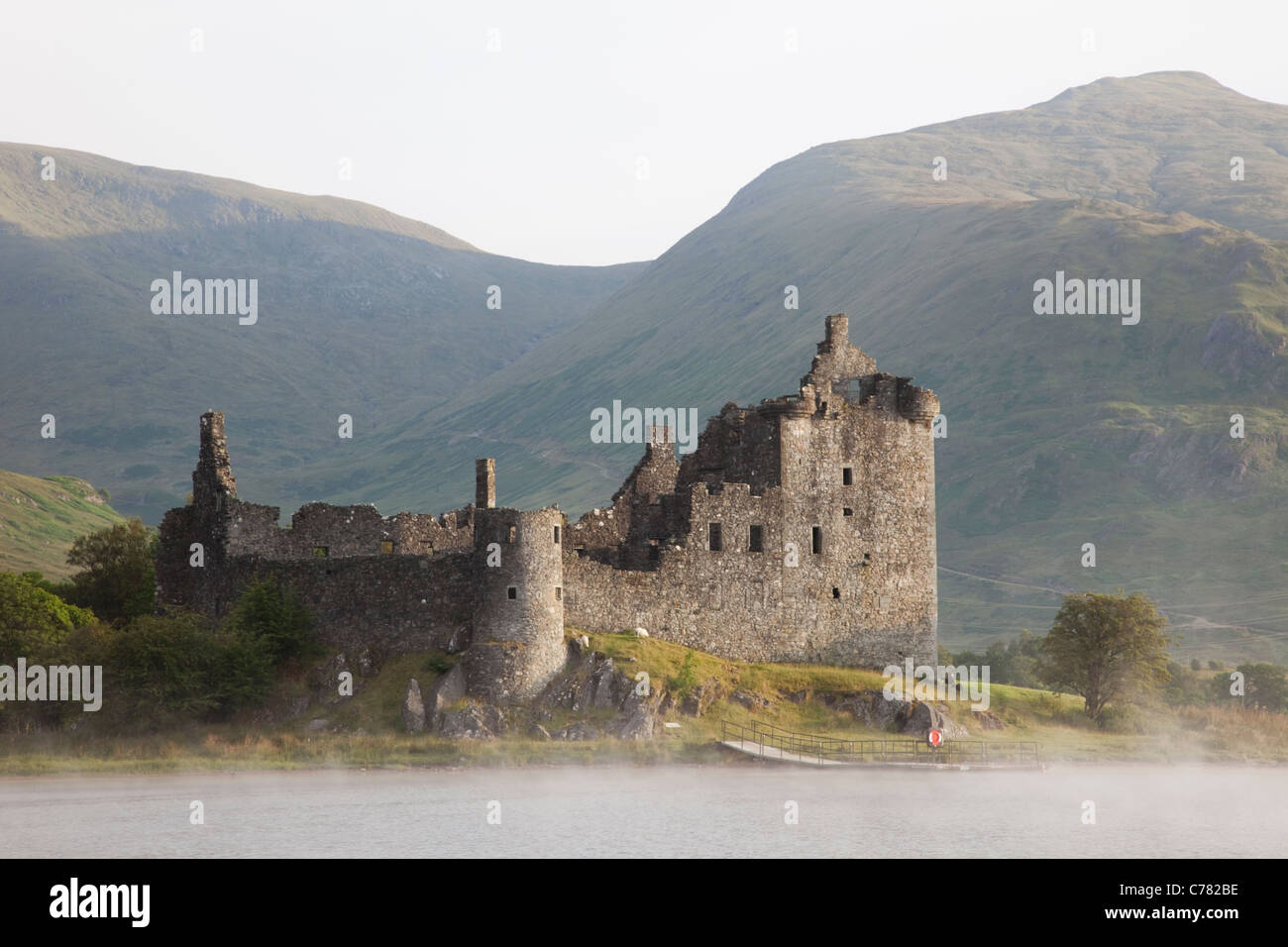 La Scozia, Strathclyde, Loch Awe, Kilchurn Castle Foto Stock