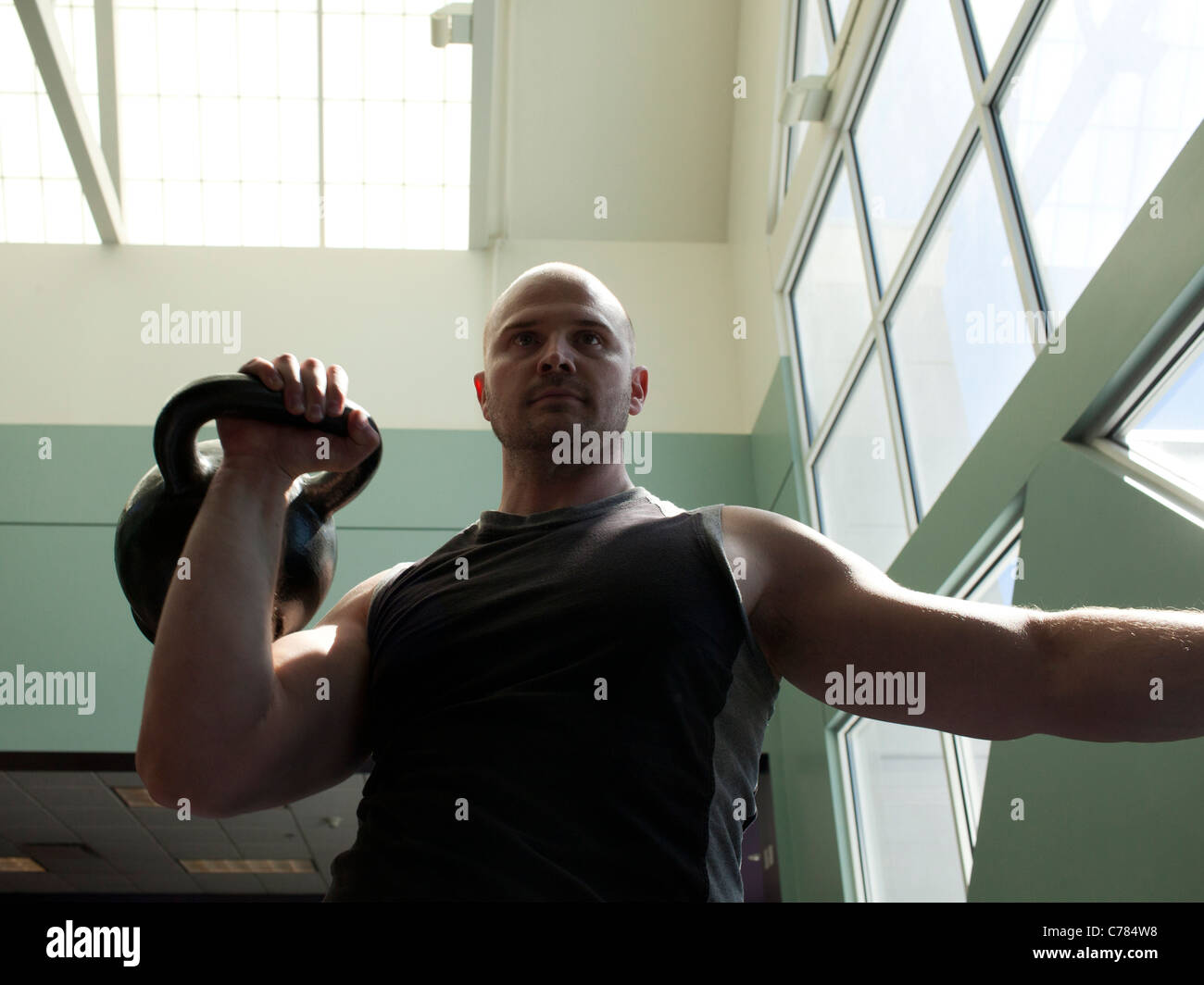 Stati Uniti d'America, Utah, trasportatore, uomo esercizio in palestra Foto Stock