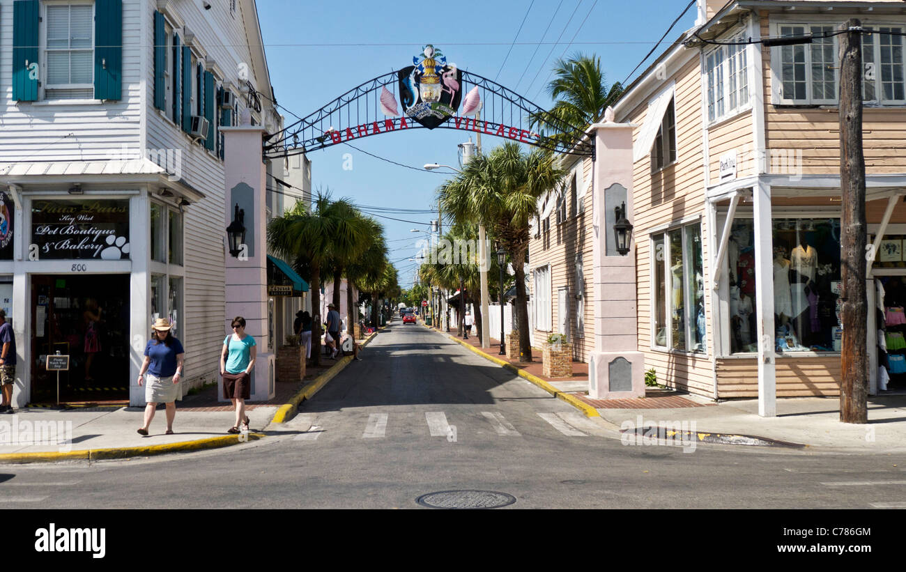 Vecchie case di Duval Street nel centro di Key West in Florida Foto Stock