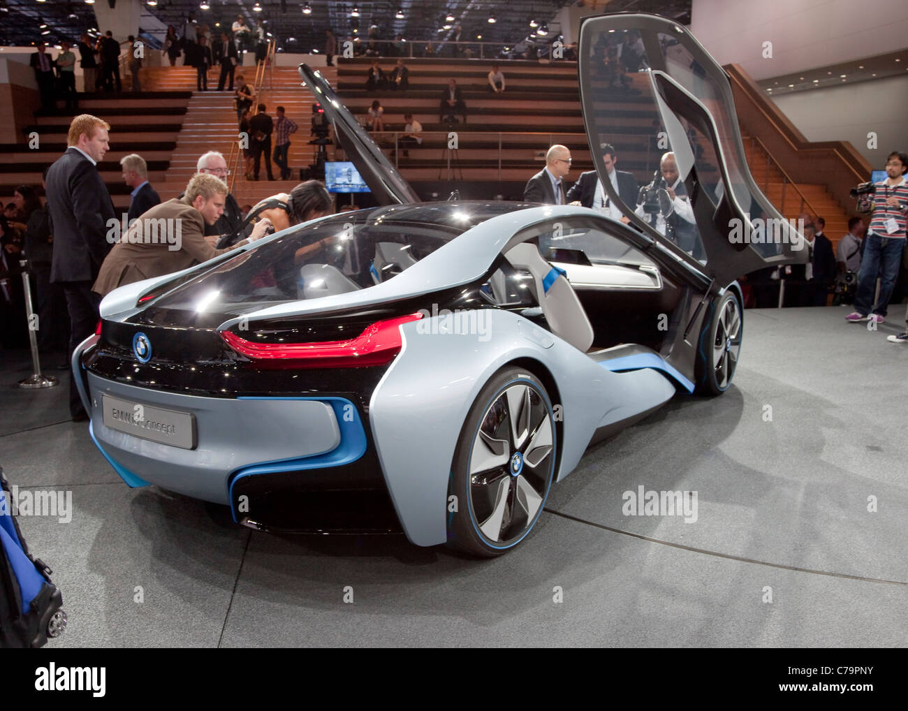 Nuova Bmw i8 concept car elettrica sulla IAA 2011 International Motor Show di Francoforte am Main, Germania Foto Stock