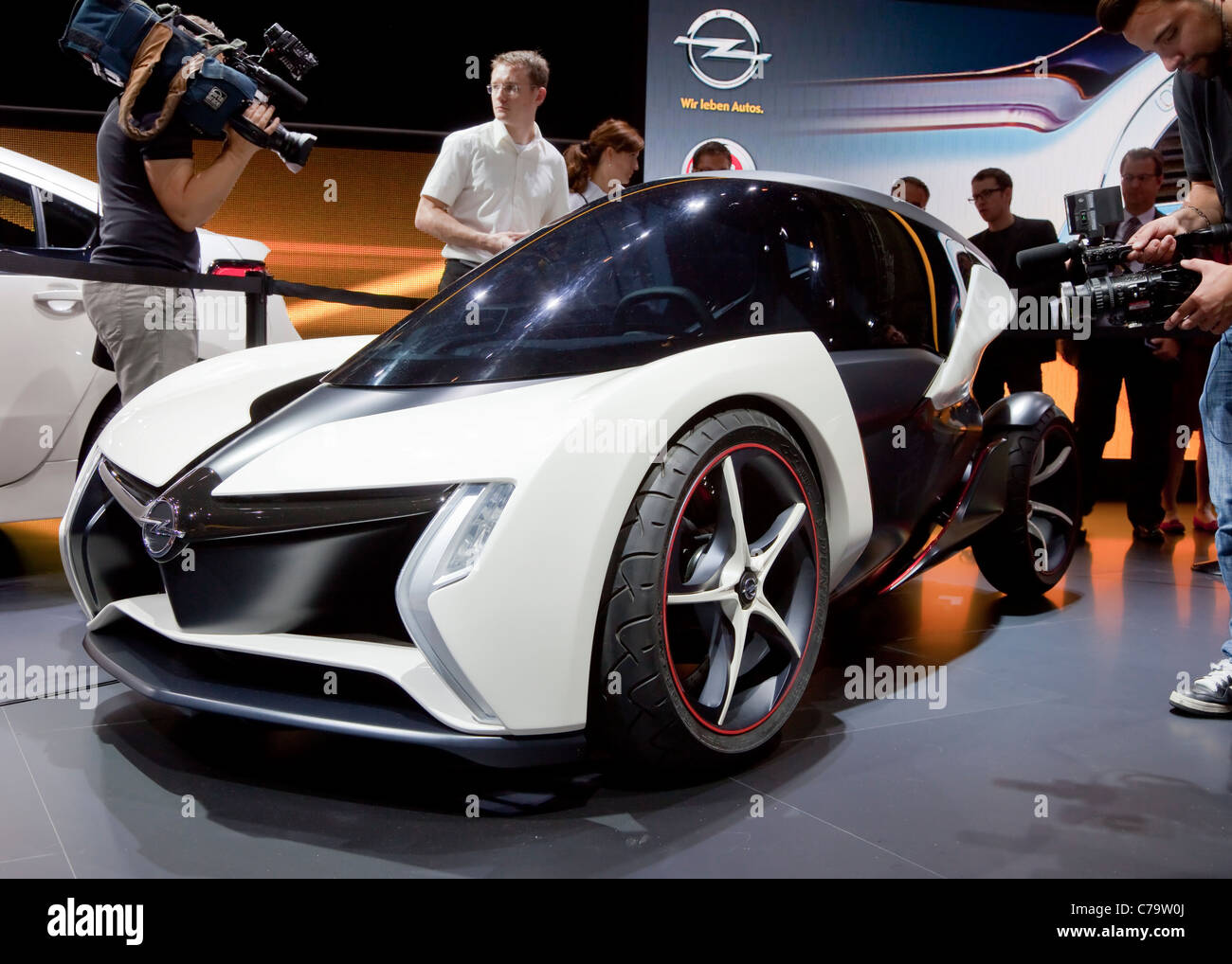 Nuova Opel Rak-e concept car elettrica sulla IAA 2011 International Motor Show di Francoforte am Main, Germania Foto Stock