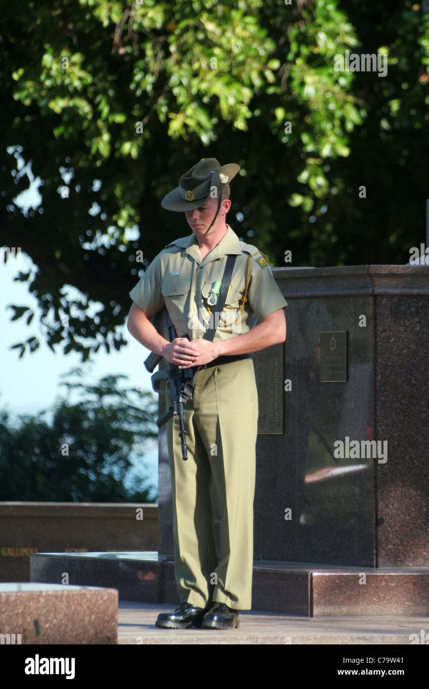 Esercito Australiano di soldati a un Vietnam Memorial a Darwin, NT, Australia su agosto 18th, 2006 Foto Stock