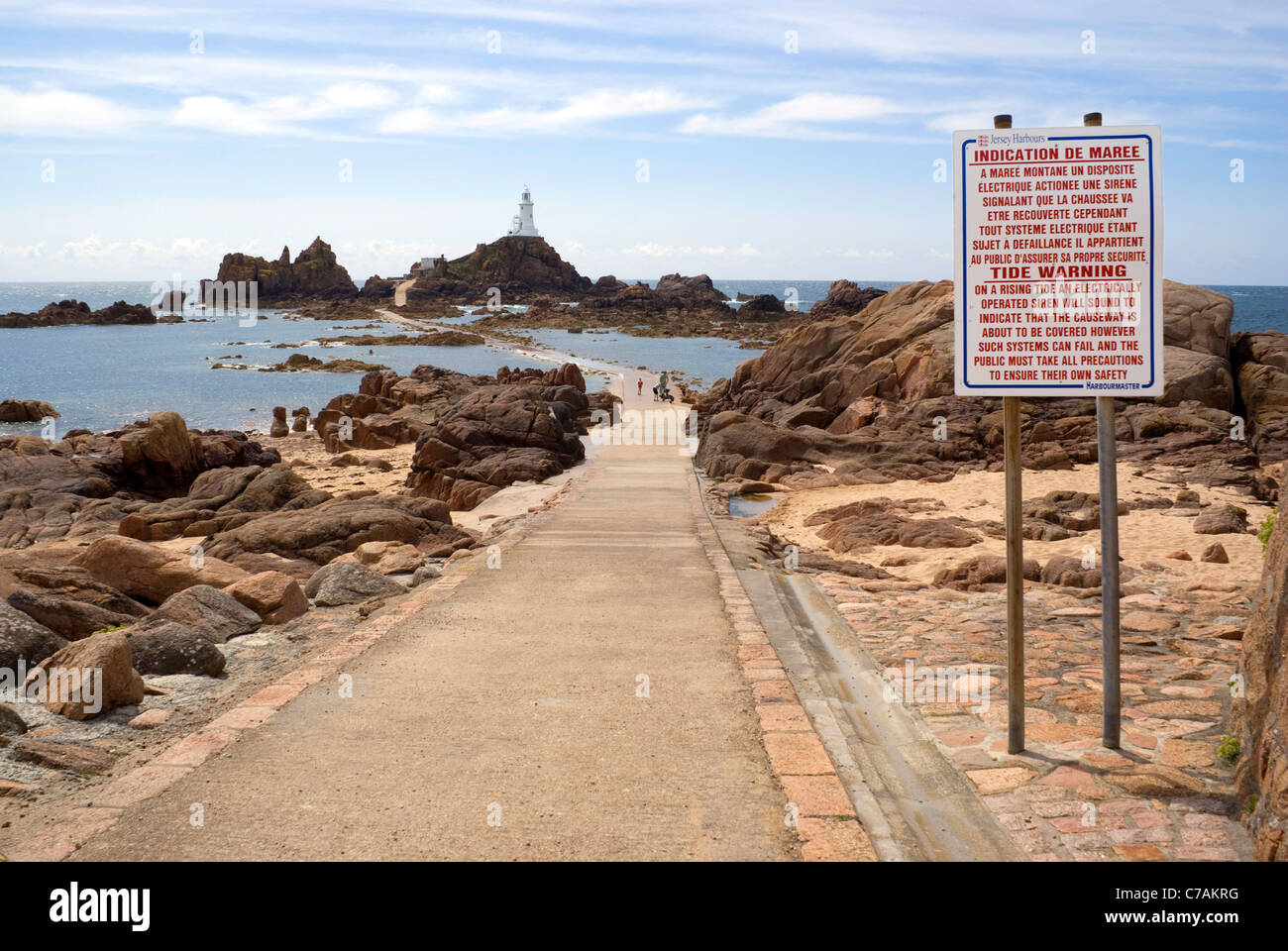 Causeway a Corbiere Lighthouse, Jersey, Isole del Canale Foto Stock