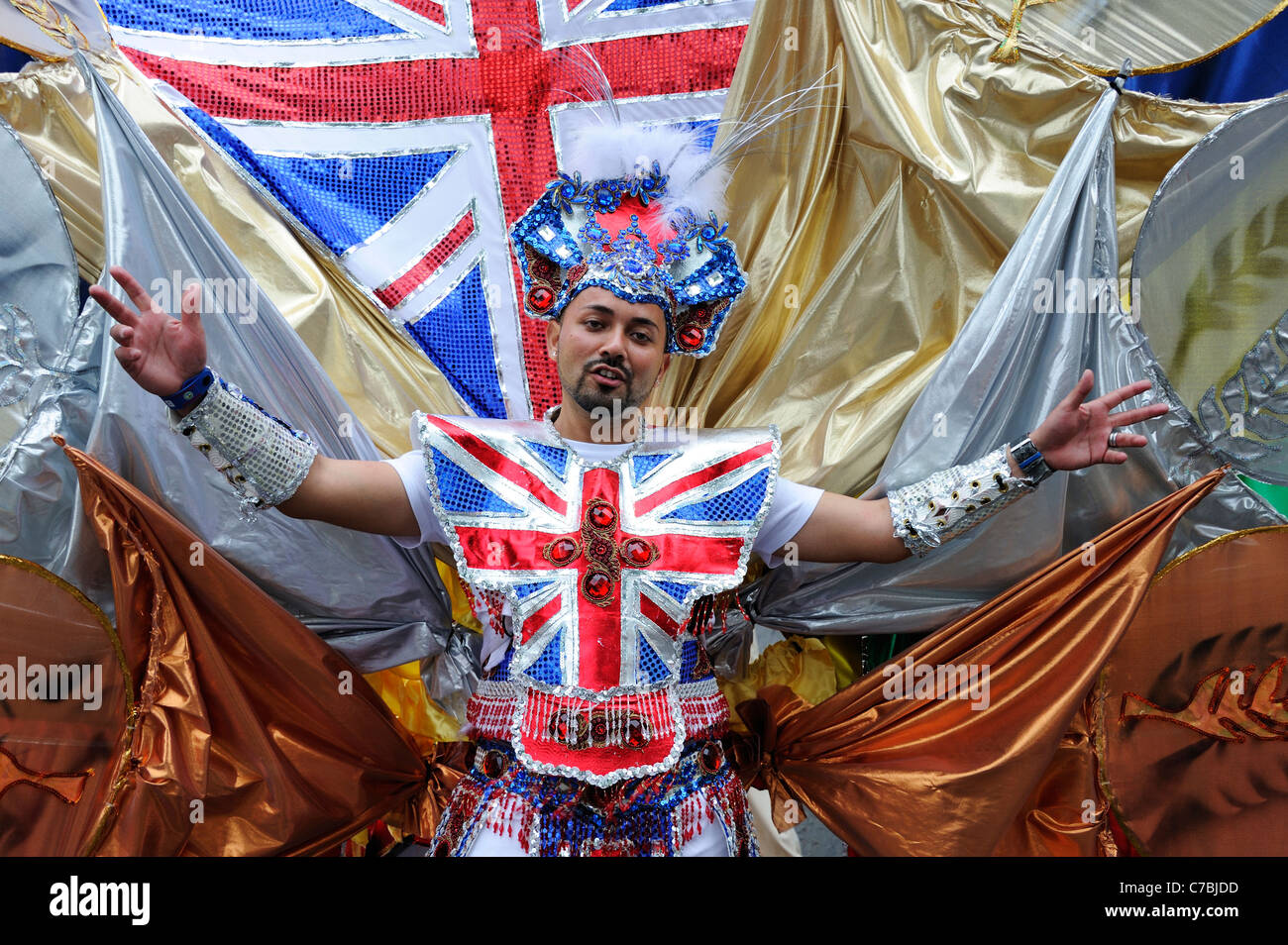 Nottinghill Carnival esecutore con il Costume colorato Foto Stock