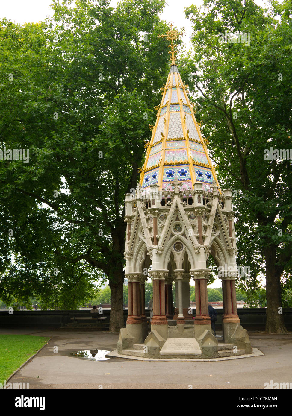 La Buxton Memorial Fountain è una fontana commemorativa e da bere a Londra,  nel Regno Unito, che commemora l'emancipazione degli schiavi Foto stock -  Alamy