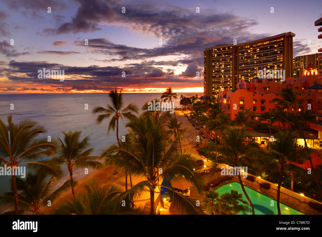 Crepuscolo, Waikiki, Oahu, Hawaii Foto Stock