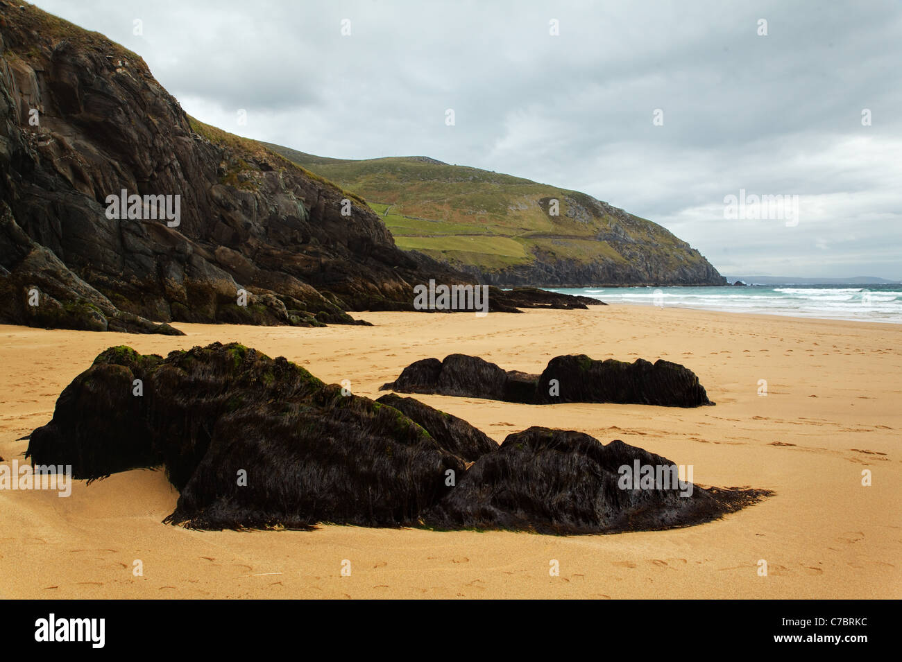 Coumeenole Beach, Dunmore Testa, vicino a Slea Head, penisola di Dingle, nella contea di Kerry, Repubblica di Irlanda Foto Stock